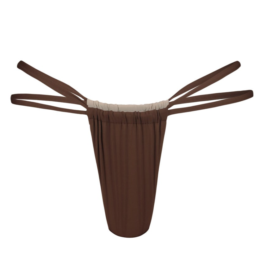 Praia das Tartarugas | Leite&Chocolate Bottom