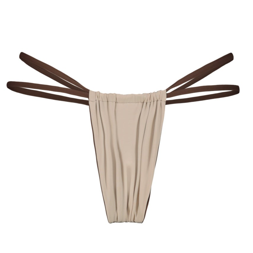 Praia das Tartarugas | Leite&Chocolate Bottom